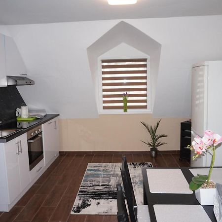 Apartmán Toscana 4 Debrecín Exteriér fotografie