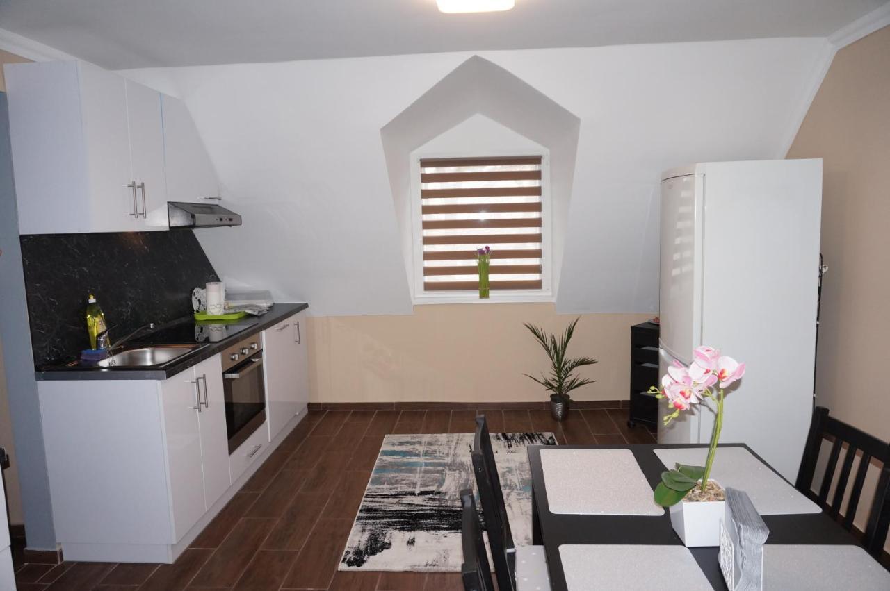 Apartmán Toscana 4 Debrecín Exteriér fotografie